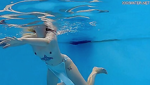 Mimi caica in lingerie and boots is the only thing