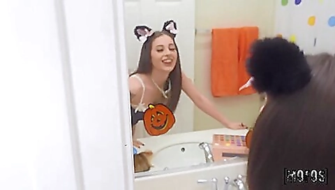 A horny blonde in her braided lingerie has a good sex life