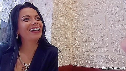 Brunette babe is doing anal in her ass and she is going to be fucked