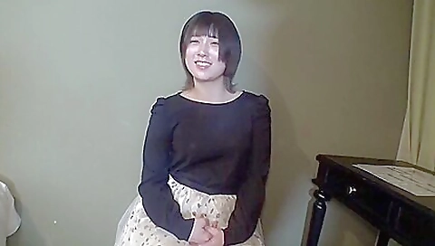 Busty brunette with a nice pair of tits 18+ and a big ass